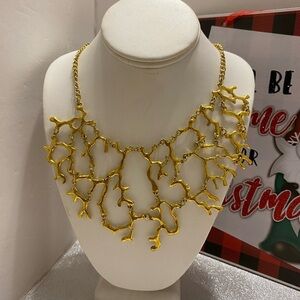 FAMILY STATEMENT NECKLACE